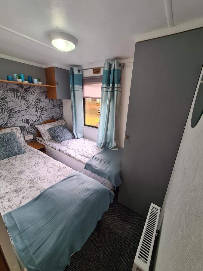 Unique Caravan With Outdoor Space 巴伦特雷 外观 照片