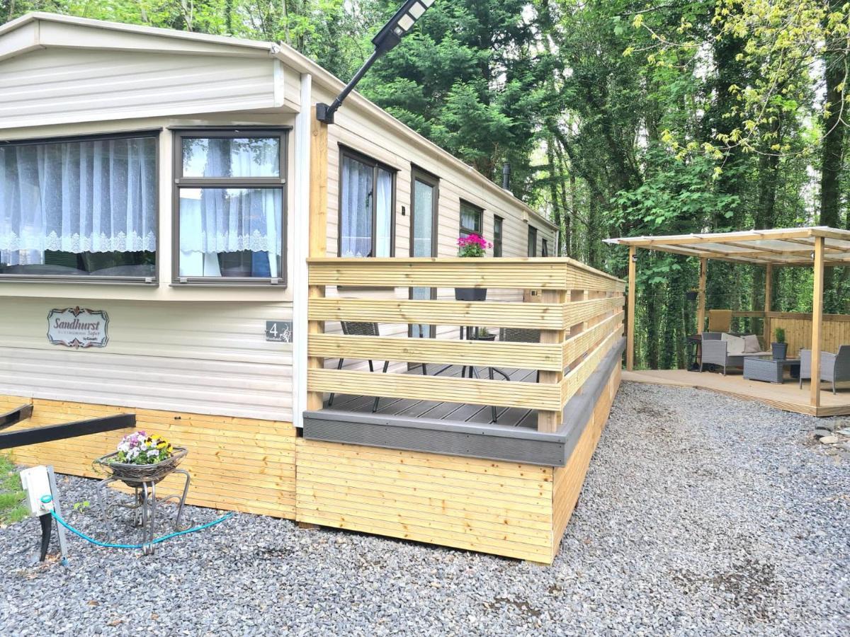 Unique Caravan With Outdoor Space 巴伦特雷 外观 照片