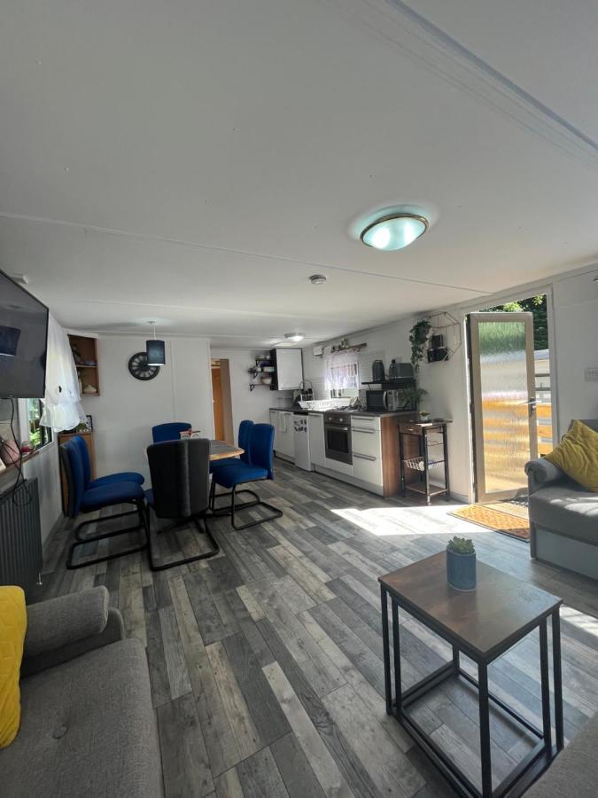 Unique Caravan With Outdoor Space 巴伦特雷 外观 照片